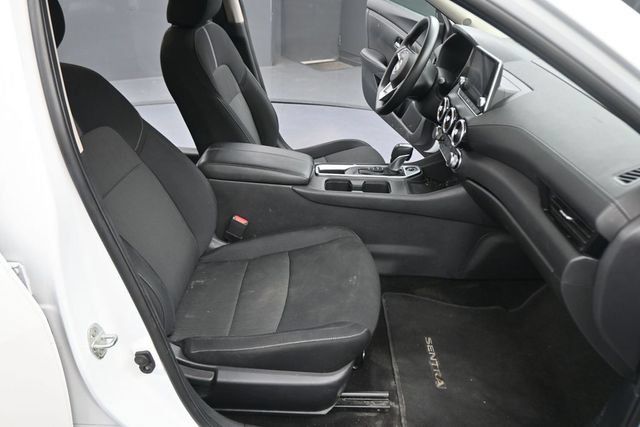 Used 2024 Nissan Sentra SV FWD image 14