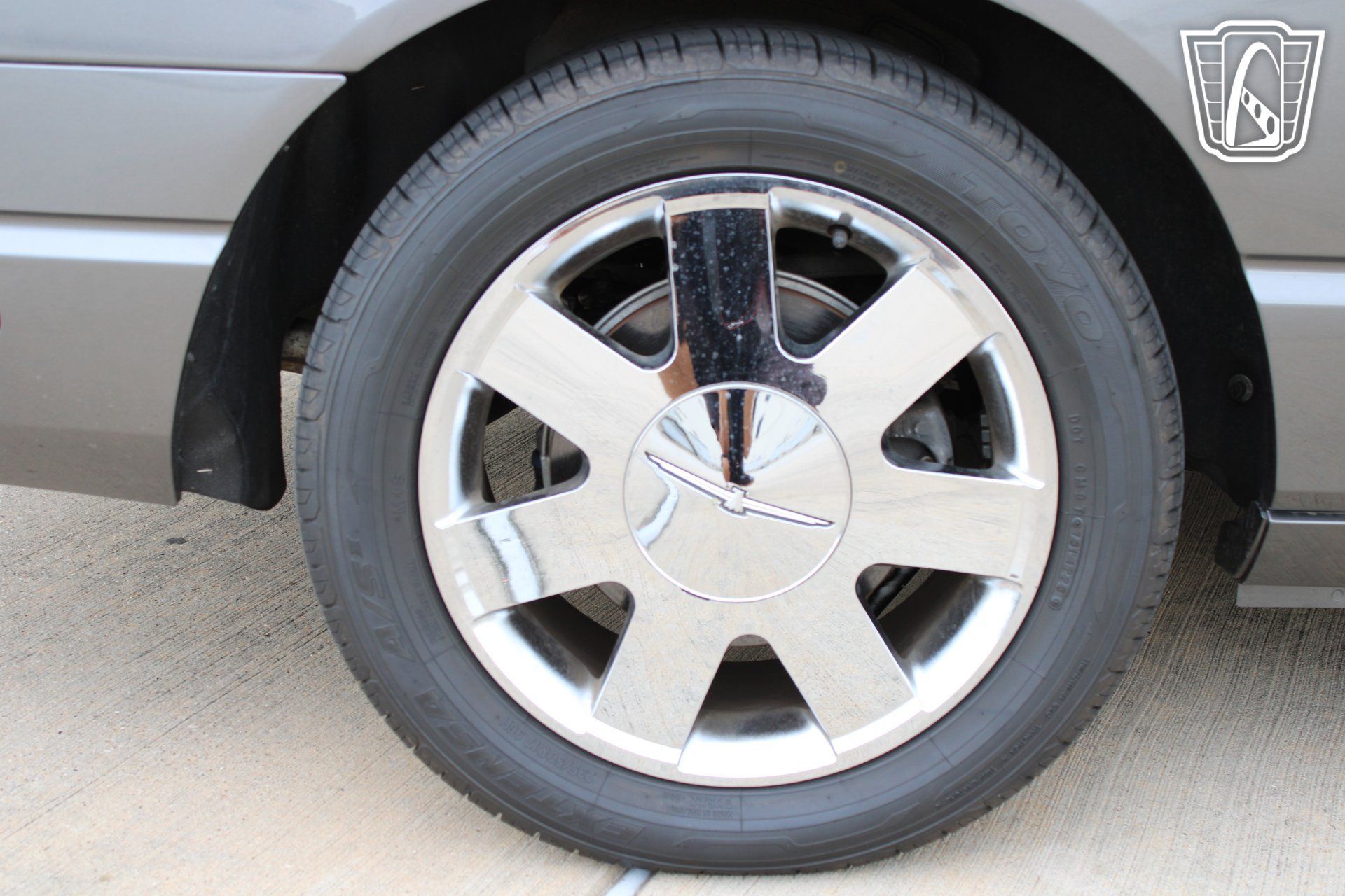 Used 2003 Ford Thunderbird RWD image 9