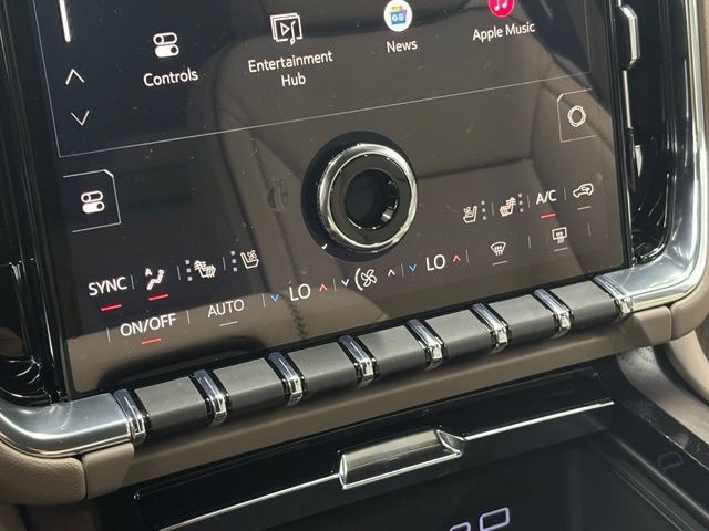 New 2026 GMC Yukon Denali w/ Denali Reserve Package AWD/4WD image 41
