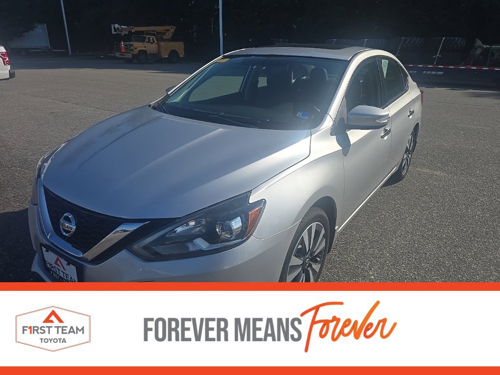 Used 2016 Nissan Sentra SL w/ Technology Package FWD image 1