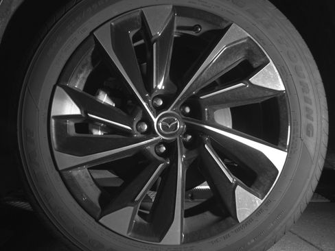 Used 2025 MAZDA CX-50 2.5 Hybrid w/ Premium Plus Pkg image 12