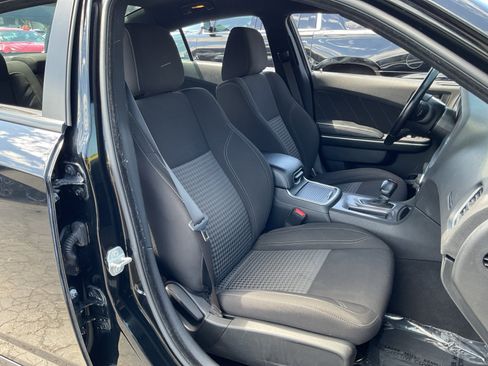 Used 2023 Dodge Charger SXT RWD image 20