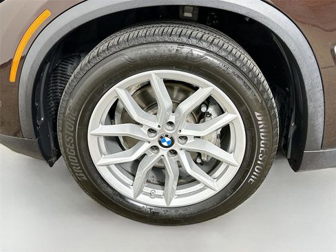 Used 2019 BMW X5 xDrive40i image 32
