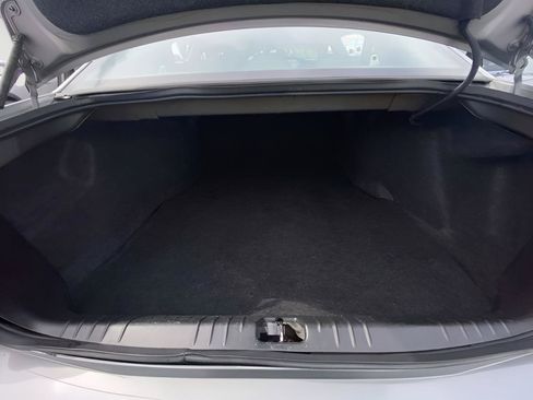 Used 2008 Chevrolet Impala LT FWD image 4
