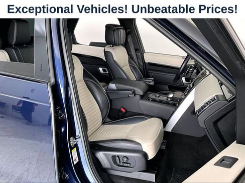 Used 2023 Land Rover Discovery HSE R-Dynamic AWD/4WD image 8