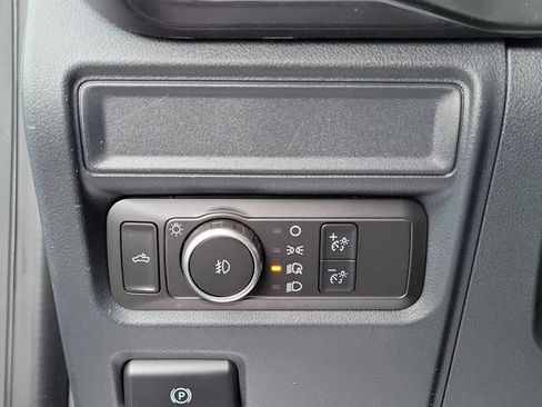 Used 2021 Ford F150 XL w/ STX Appearance Package RWD image 11