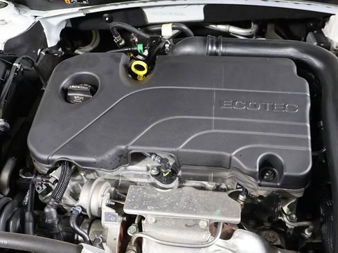 Used 2024 Chevrolet Malibu LT image 14