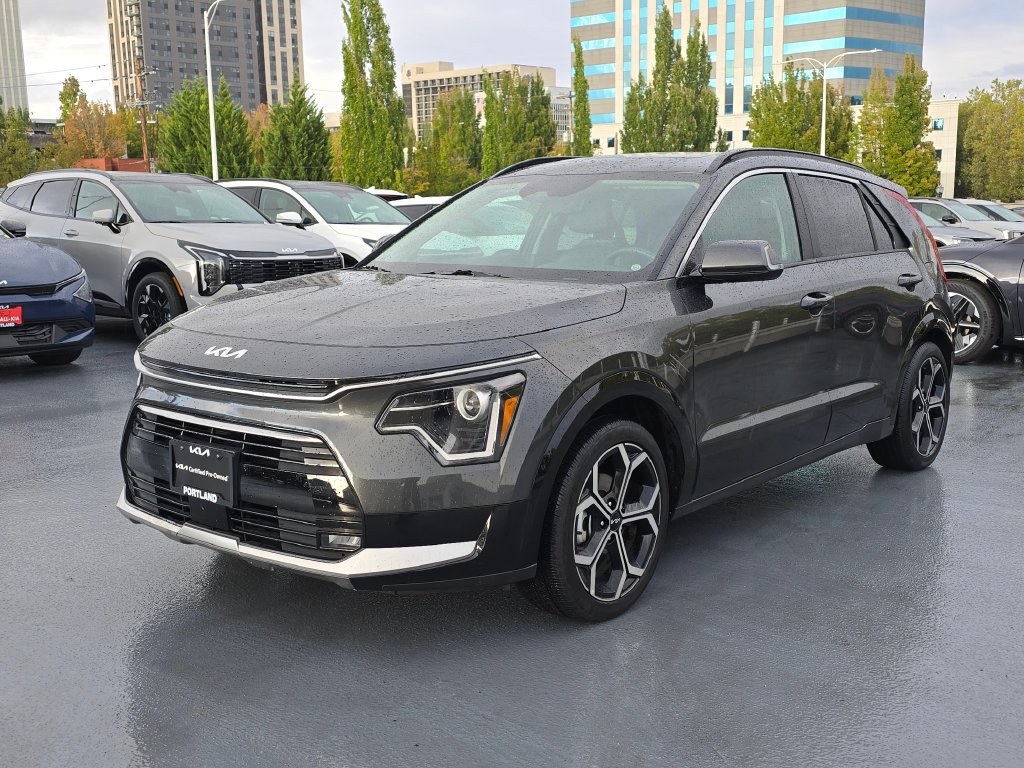 Certified 2024 Kia Niro EX Touring FWD image 8