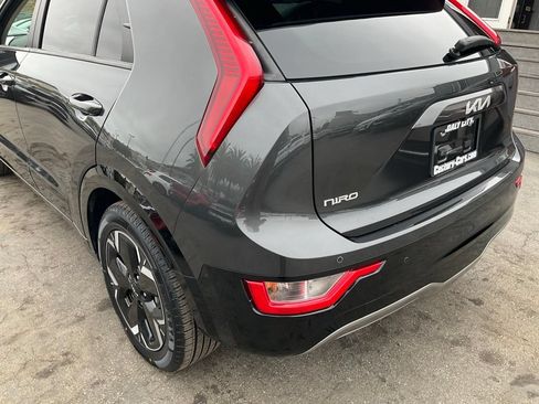 Used 2023 Kia Niro Wind FWD image 76