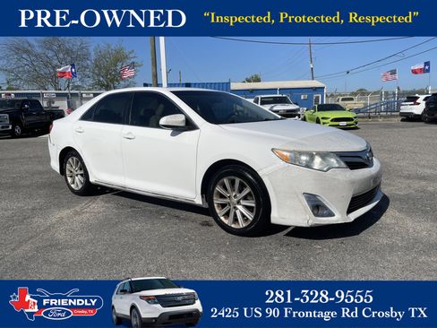 Used 2012 Toyota Camry XLE image 1