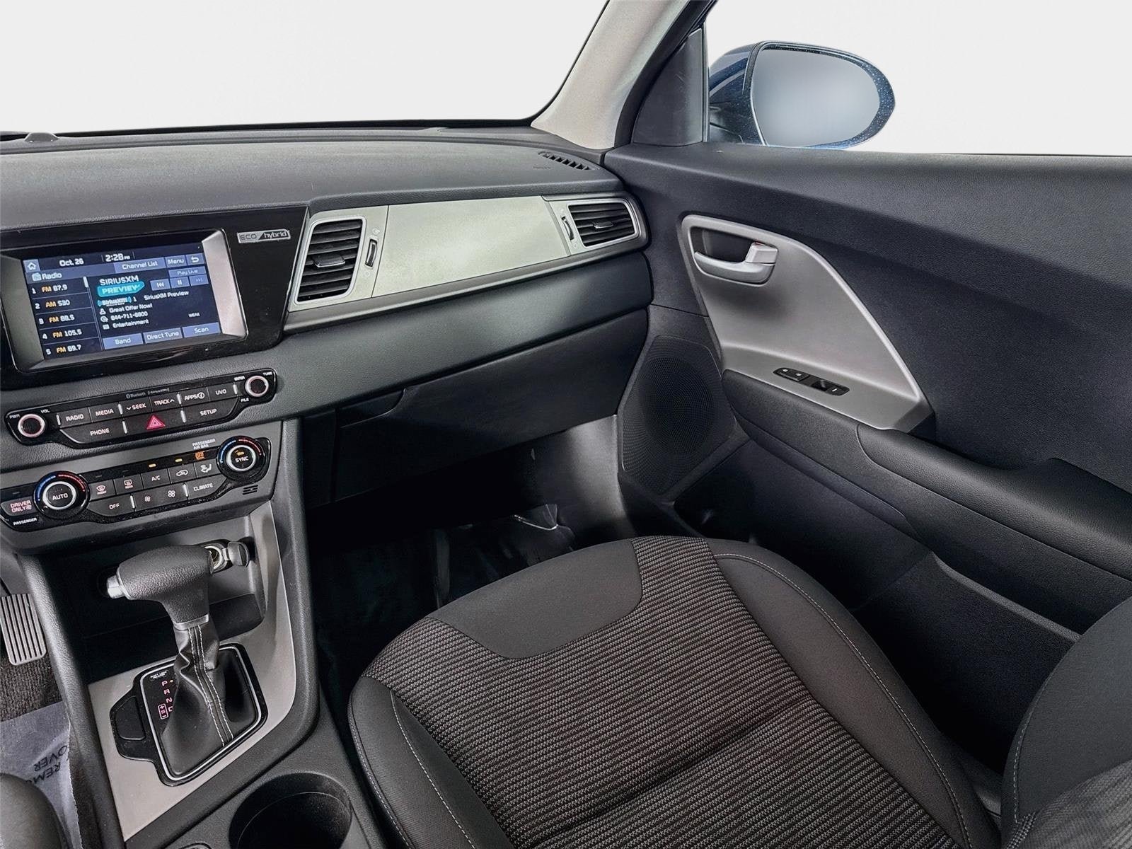 Used 2019 Kia Niro LX FWD image 22