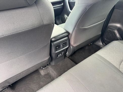 Used 2023 Toyota RAV4 XLE FWD image 15