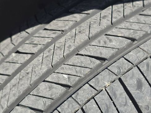 Used 2025 Kia Sportage EX w/ EX Premium Package image 11