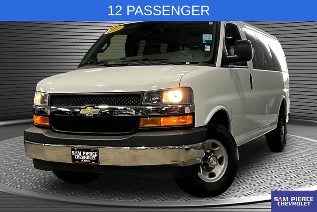 Used 2021 Chevrolet Express 2500 LT w/ LT Preferred Equipment Group RWD image 1