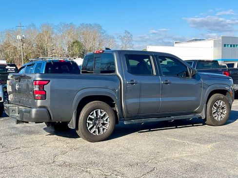 Used 2024 Nissan Frontier SL w/ Technology Package image 22