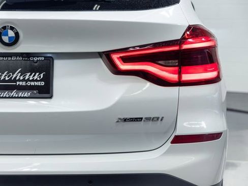 Used 2018 BMW X3 xDrive30i w/ Premium Package AWD/4WD image 8