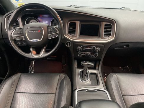 Used 2022 Dodge Charger SXT w/ Leather Interior Group RWD image 15