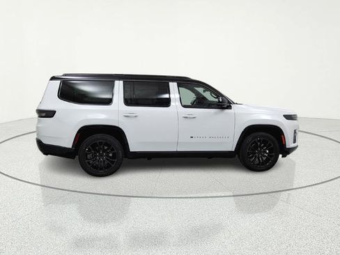 New 2026 Jeep Grand Wagoneer Summit AWD/4WD image 6
