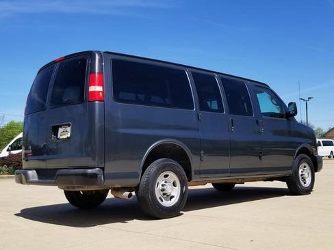 Used 2015 Chevrolet Express 2500 LS image 6