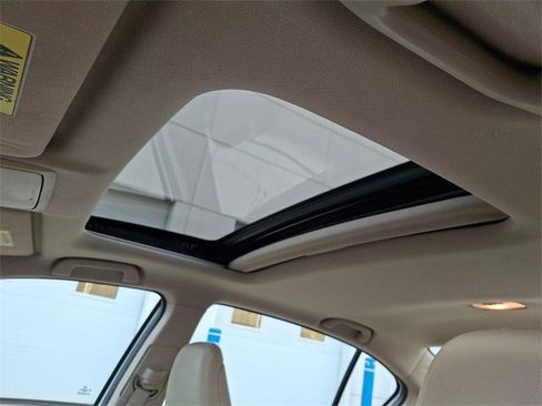 Used 2016 Honda Accord Touring image 15