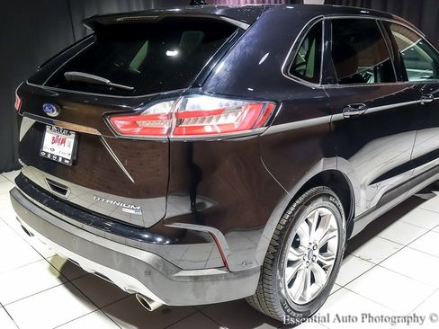 Used 2019 Ford Edge Titanium w/ Equipment Group 301A image 11