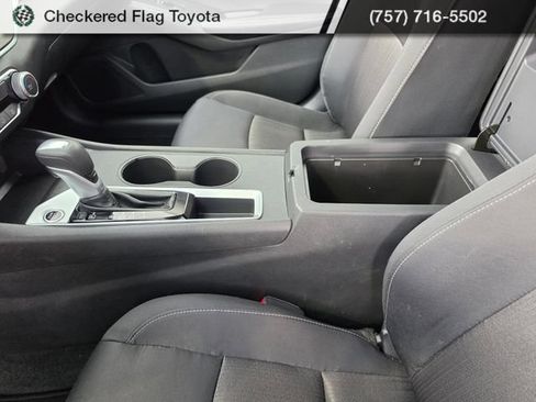 Used 2025 Nissan Altima 2.5 SV FWD image 22