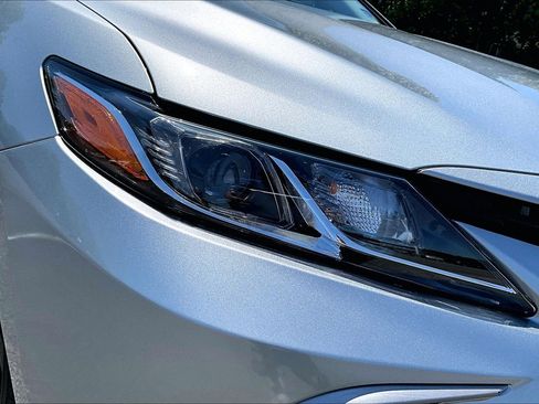 Used 2023 Toyota Camry LE FWD image 25