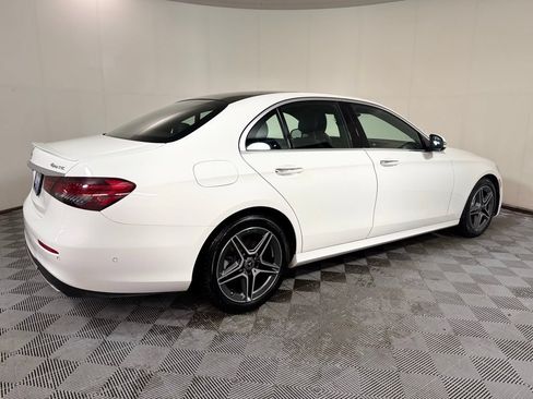 Used 2023 Mercedes-Benz E 350 4MATIC Sedan image 6