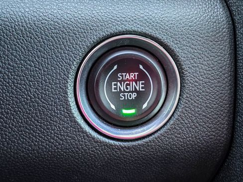 Used 2025 GMC Acadia Elevation FWD image 22