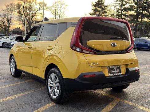 Used 2020 Kia Soul LX FWD image 7