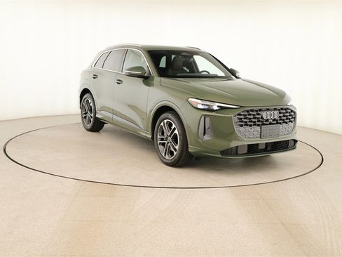 New 2025 Audi Q5 Prestige image 10