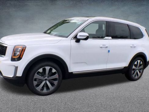 Used 2022 Kia Telluride EX w/ EX Premium Package image 9
