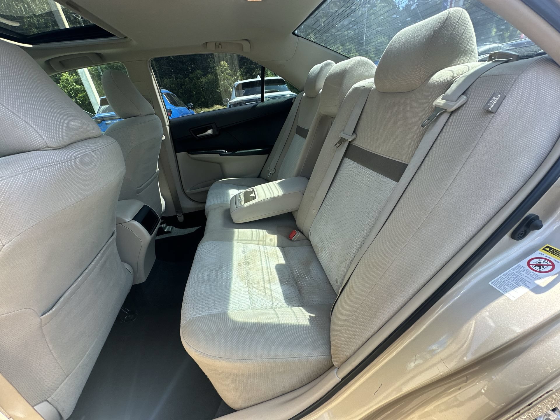 Used 2012 Toyota Camry LE FWD image 18