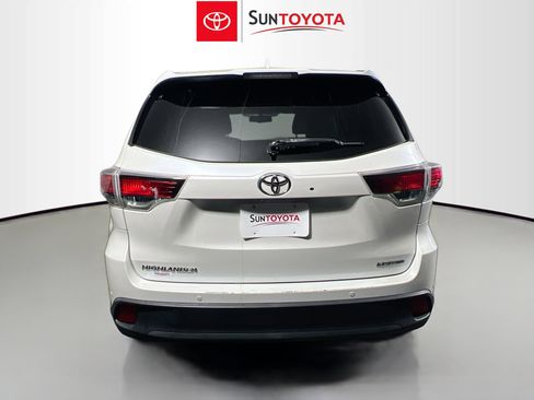 Used 2014 Toyota Highlander Limited image 5