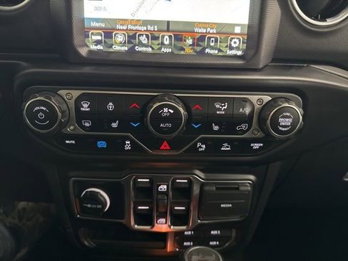 Used 2023 Jeep Wrangler Unlimited Sahara w/ Cold Weather Group image 45