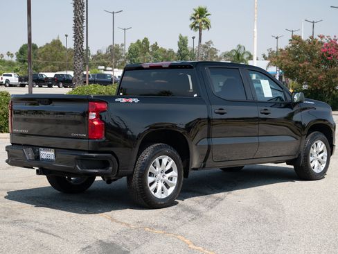 Used 2023 Chevrolet Silverado 1500 Custom image 4
