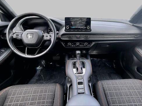 Certified 2025 Honda HR-V Sport image 15