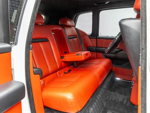 Certified 2020 Rolls-Royce Cullinan AWD/4WD image 14