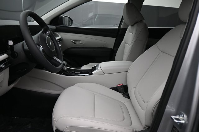 New 2026 Hyundai Tucson SEL Plus AWD/4WD image 13