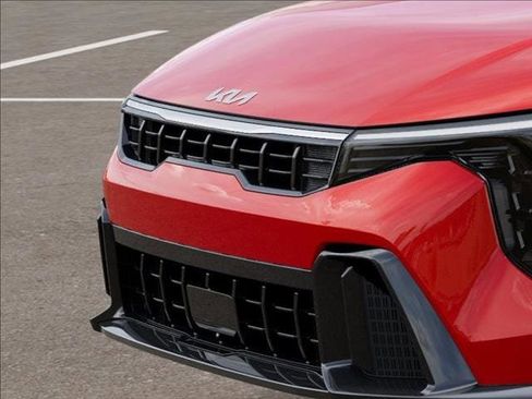 New 2025 Kia K4 GT-Line image 12