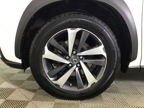 Used 2018 Lexus NX 300h 300h image 27
