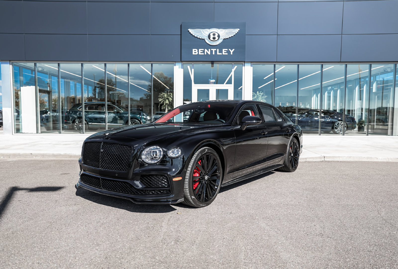 Certified 2024 Bentley Flying Spur W12 AWD/4WD image 1