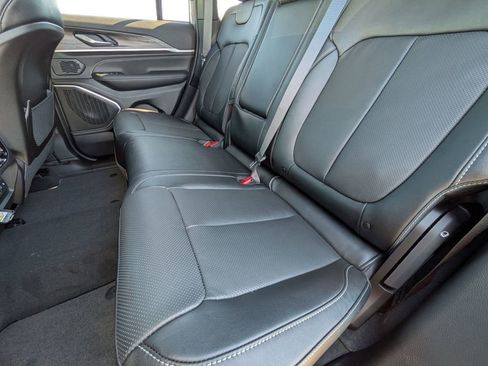 New 2026 Jeep Grand Cherokee Limited image 31