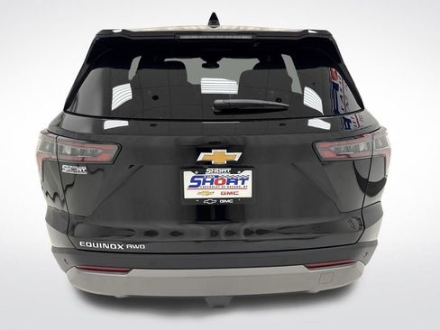 New 2026 Chevrolet Equinox LT w/ Convenience Package II image 5