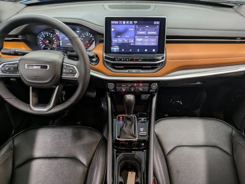 Used 2024 Jeep Compass Limited image 24