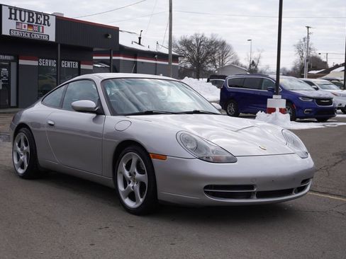 Used 2001 Porsche 911 Carrera RWD image 9