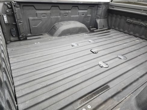 Used 2022 GMC Sierra 2500 Denali w/ Denali Ultimate Package image 5