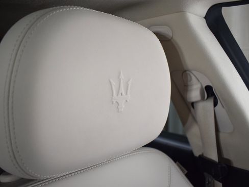 Used 2022 Maserati Ghibli Modena Q4 image 37