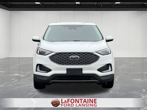 Used 2023 Ford Edge SEL image 8