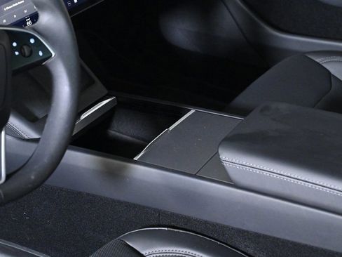 Used 2024 Tesla Model 3 image 19